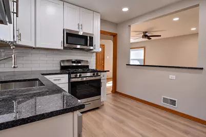 5024 S Lawler Avenue, Chicago, IL 60638 - Photo 7