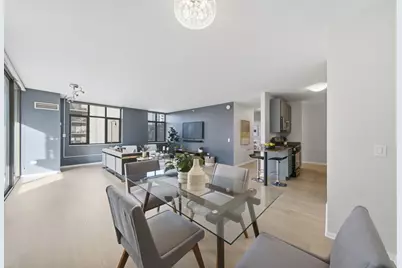 630 N State Street #1208, Chicago, IL 60654 - Photo 7