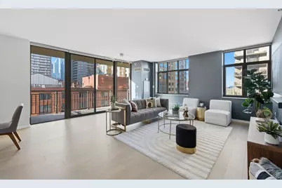 630 N State Street #1208, Chicago, IL 60654 - Photo 3