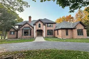 20 Hidden Brook Dr, North Barrington, IL 60010 - Photo 1