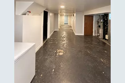 9035 S Parnell Avenue, Chicago, IL 60620 - Photo 9