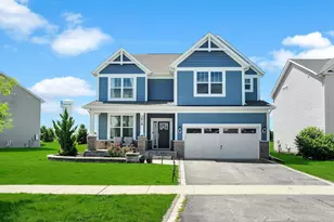 3919 Gold Cup Ln, Naperville, IL 60564 - Photo 1