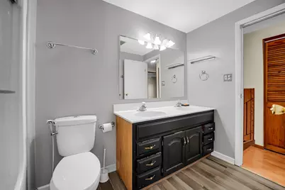 16819 Meadowdale Drive, Oak Forest, IL 60452 - Photo 15