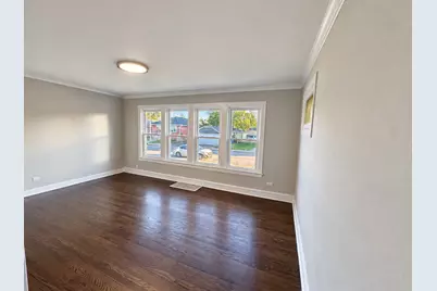 657 Freeland Avenue, Calumet City, IL 60409 - Photo 7