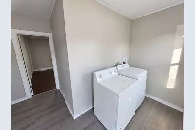 657 Freeland Avenue, Calumet City, IL 60409 - Photo 17