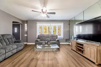 3939 W 69th Place, Chicago, IL 60629 - Photo 3