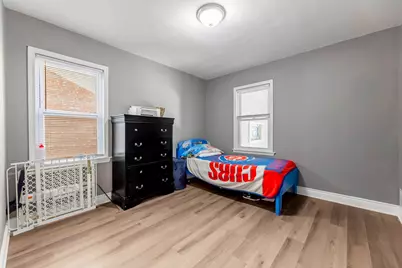 3939 W 69th Place, Chicago, IL 60629 - Photo 9
