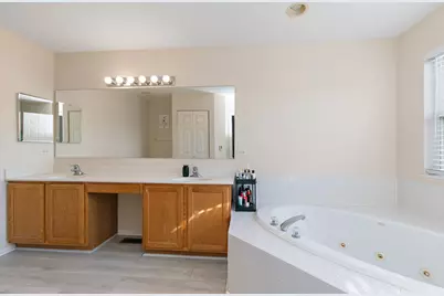 807 Park Avenue, Lake Villa, IL 60046 - Photo 51