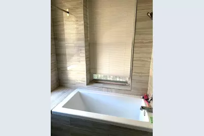 1419 E 68th Street #3, Chicago, IL 60637 - Photo 9