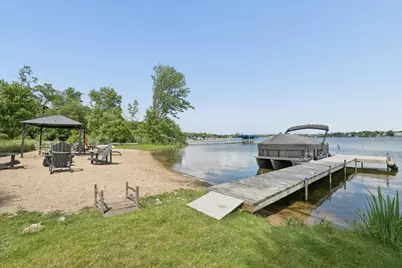 408 Morningstar Lane, Wauconda, IL 60084 - Photo 3