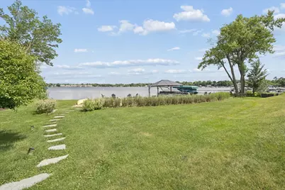 408 Morningstar Lane, Wauconda, IL 60084 - Photo 5