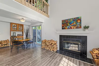1348 N Knollwood Drive, Palatine, IL 60067 - Photo 7