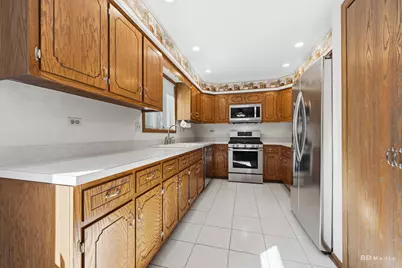 11556 Autobahn Drive W, Palos Park, IL 60464 - Photo 5