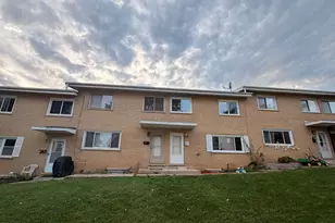1296 Prairie Ave, Glendale Heights, IL 60139 - Photo 1