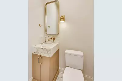 45 E Division Street, Chicago, IL 60610 - Photo 35
