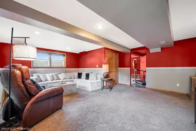 2905 Edgewood Parkway, Woodridge, IL 60517 - Photo 15