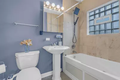 6414 N Mozart Street #3S, Chicago, IL 60645 - Photo 23