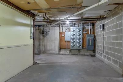 6414 N Mozart Street #3S, Chicago, IL 60645 - Photo 33