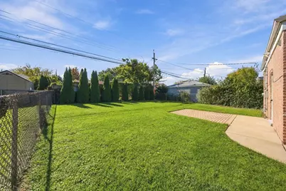 4205 W 82nd Place, Chicago, IL 60652 - Photo 23