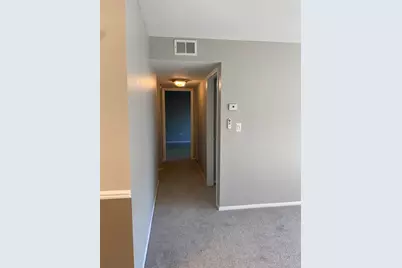6169 Knoll Wood Road #203, Willowbrook, IL 60527 - Photo 9