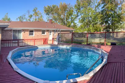 8501 S 82nd Court, Hickory Hills, IL 60457 - Photo 17