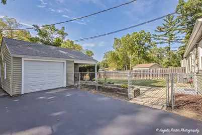 624 Wildwood Avenue, Mundelein, IL 60060 - Photo 3