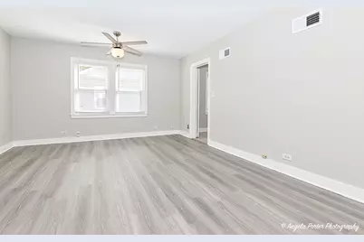 624 Wildwood Avenue, Mundelein, IL 60060 - Photo 19