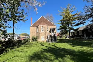 616 Williamson Ave, Joliet, IL 60432 - Photo 9