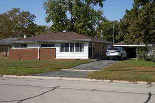 16228 Richmond Ave, Markham, IL 60428 - Photo 1