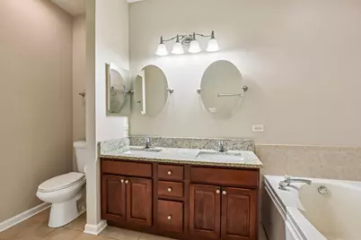 1828 Kelberg Avenue #47-2, Hoffman Estates, IL 60192 - Photo 17