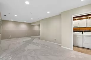 1828 Kelberg Ave, Hoffman Estates, IL 60192 - Photo 25