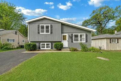 33790 N 2nd Street, Grayslake, IL 60030 - Photo 1