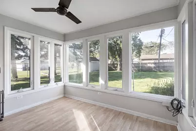 9804 Rutherford Avenue, Oak Lawn, IL 60453 - Photo 13