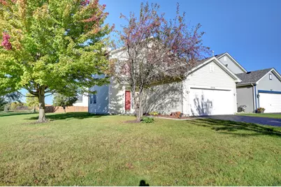1858 S Fallbrook Drive, Round Lake, IL 60073 - Photo 9