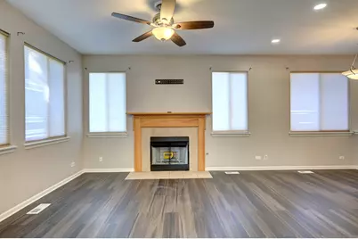 1858 S Fallbrook Drive, Round Lake, IL 60073 - Photo 11