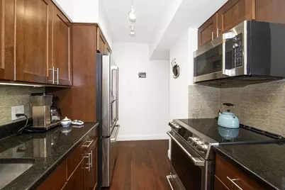 3180 N Lake Shore Drive #4H, Chicago, IL 60657 - Photo 9