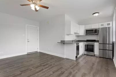 1521 W Sherwin Avenue #410, Chicago, IL 60626 - Photo 3