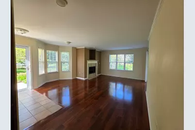 2911 Bartlett Court #104, Naperville, IL 60564 - Photo 5
