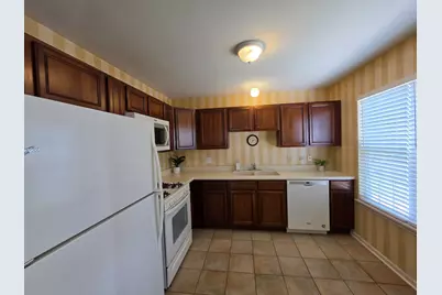 2911 Bartlett Court #104, Naperville, IL 60564 - Photo 13