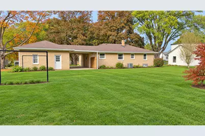 307 N Pecatonica Street, Winnebago, IL 61088 - Photo 5