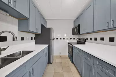 6161 N Hoyne Avenue #504, Chicago, IL 60659 - Photo 9