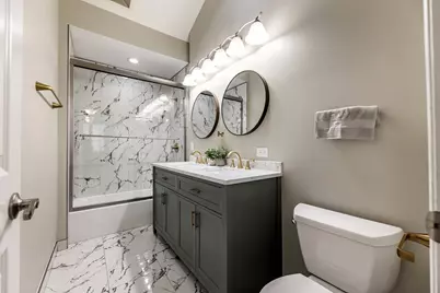 6017 S Monitor Avenue, Chicago, IL 60638 - Photo 17