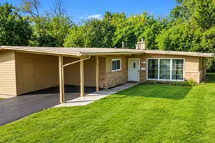 1142 Parkview Ave, Chicago Heights, IL 60411 - Photo 1