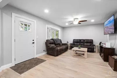 144 Easton Avenue, West Chicago, IL 60185 - Photo 3