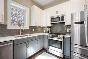 618 W Oakdale Ave, Chicago, IL 60657 - Photo 15