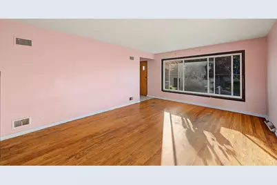 445 Manistee Avenue, Calumet City, IL 60409 - Photo 7