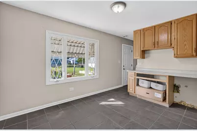 436 Fenton Avenue, Romeoville, IL 60446 - Photo 5