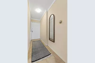 1419 N State Parkway #605, Chicago, IL 60610 - Photo 25