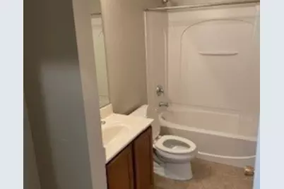 10 N Lake Street #310, Grayslake, IL 60030 - Photo 3