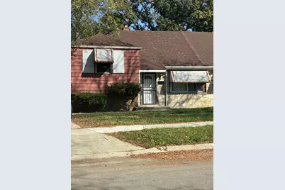 9713 S Oglesby Avenue, Chicago, IL 60617 - Photo 1